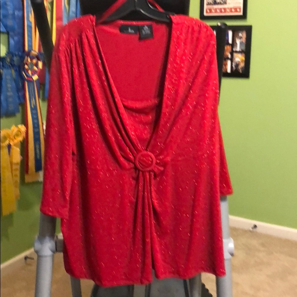 Pretty Red Top